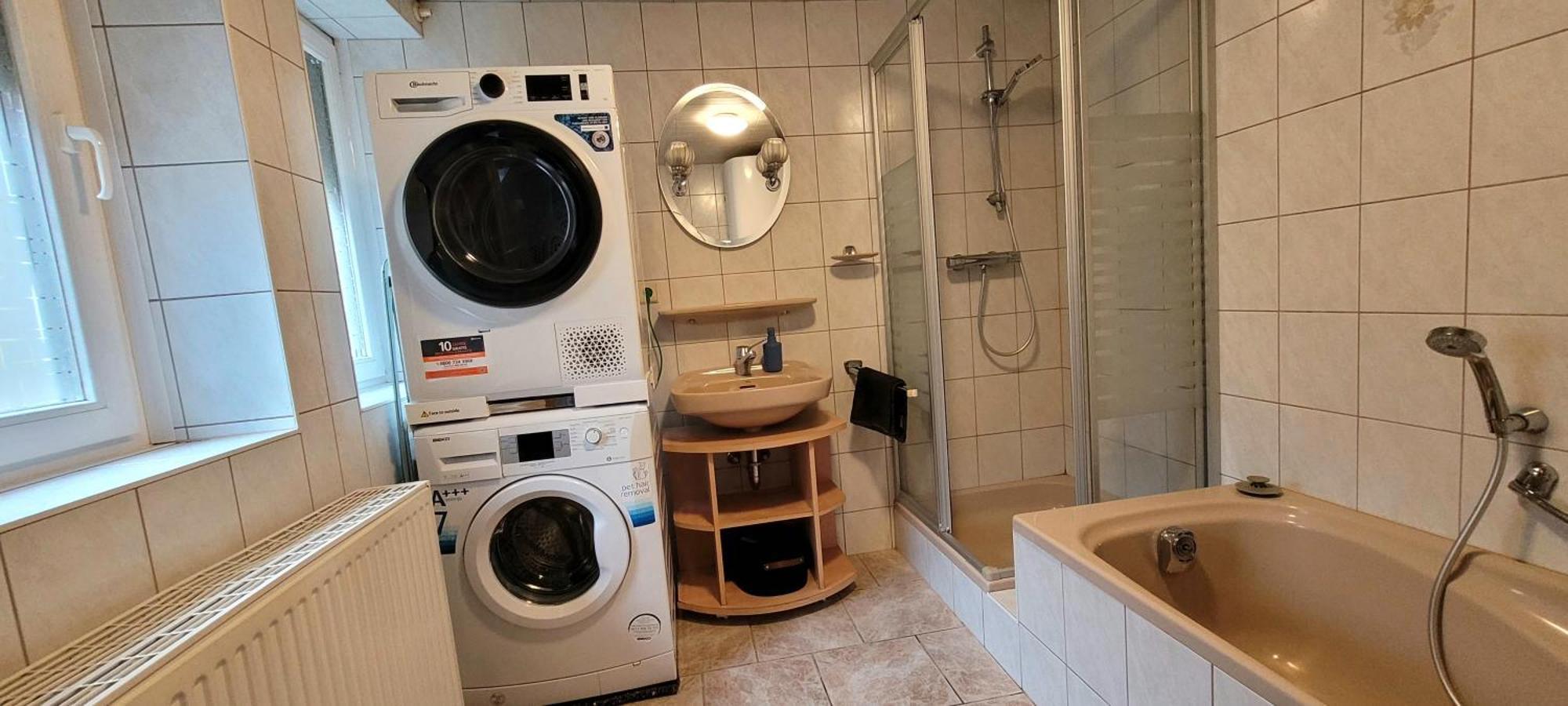 Suhl - Ihre Erholsame Arbeiterwohnung In Zentrumnaehe 외부 사진