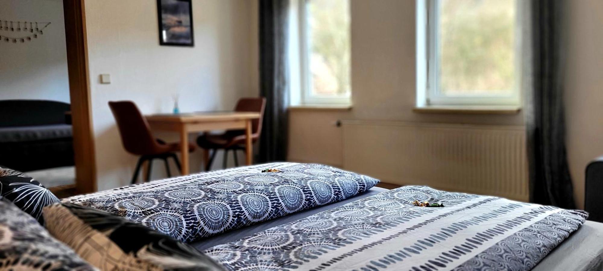 Suhl - Ihre Erholsame Arbeiterwohnung In Zentrumnaehe 외부 사진